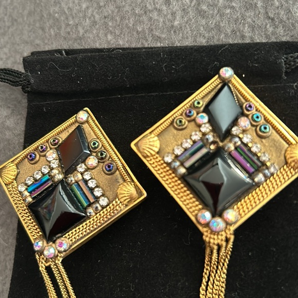 Vintage Marena Onyx & Gold Handmade Earrings-Boutique - Picture 4 of 6